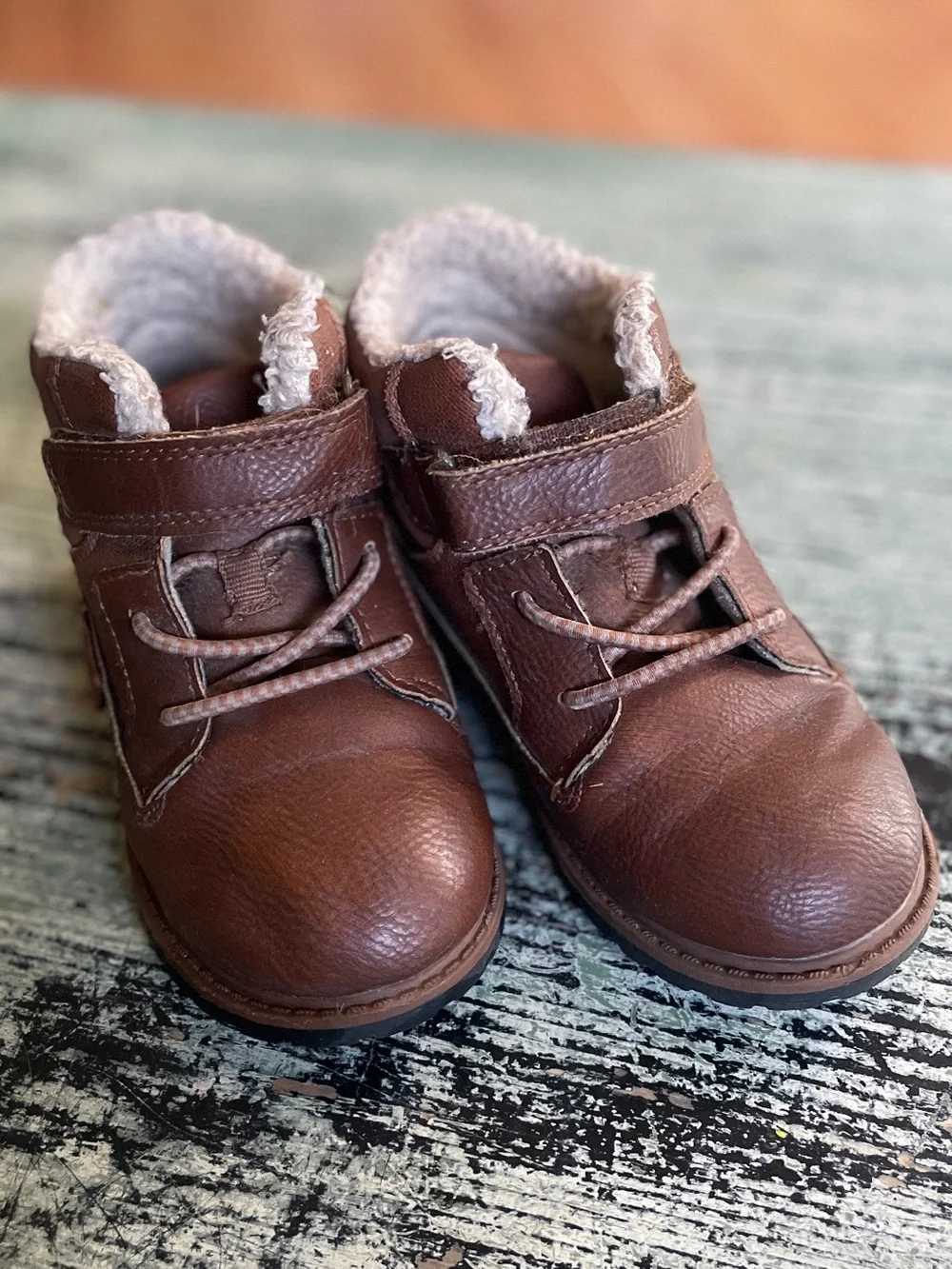 Toddler Oshkosh Dress Boots - size 9